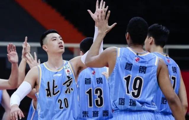 美网|曝萨林杰加盟北京首钢！阵容完成升级，能否复仇广东宏远？