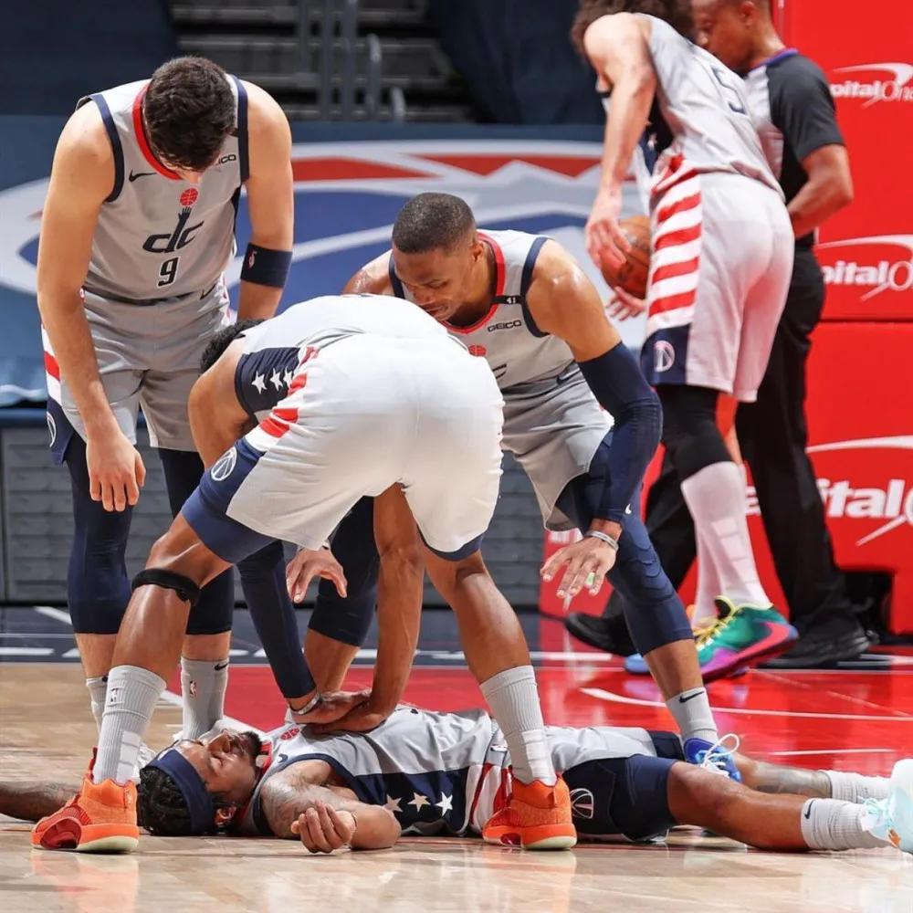 中超 命苦!威少这条消息,真让人心疼