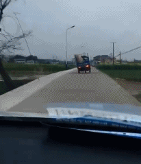 acgn漫评|弱弱问一下，儿子奥特曼的头接好了，为什么哭得更厉害了？