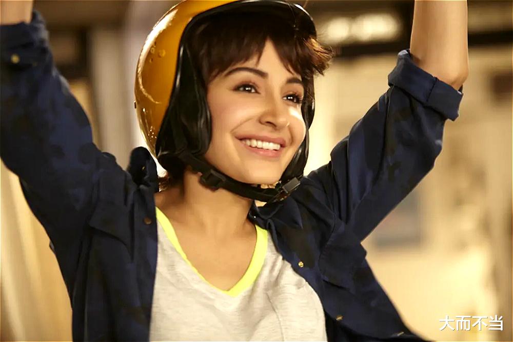 阿米尔·汗|阿米尔汗事件升级！被官媒点名批评后，又被3女星联手炮轰