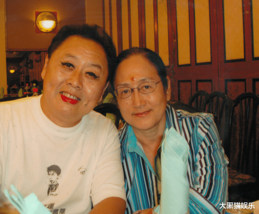 马德华|妻子是“嫦娥”，儿子是总裁，76岁的马德华成人生赢家