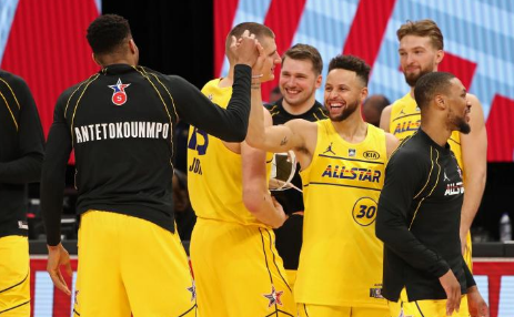 碳交易 NBA“大地震”！勇士酝酿5换1交易，重组三巨头目标总冠军！