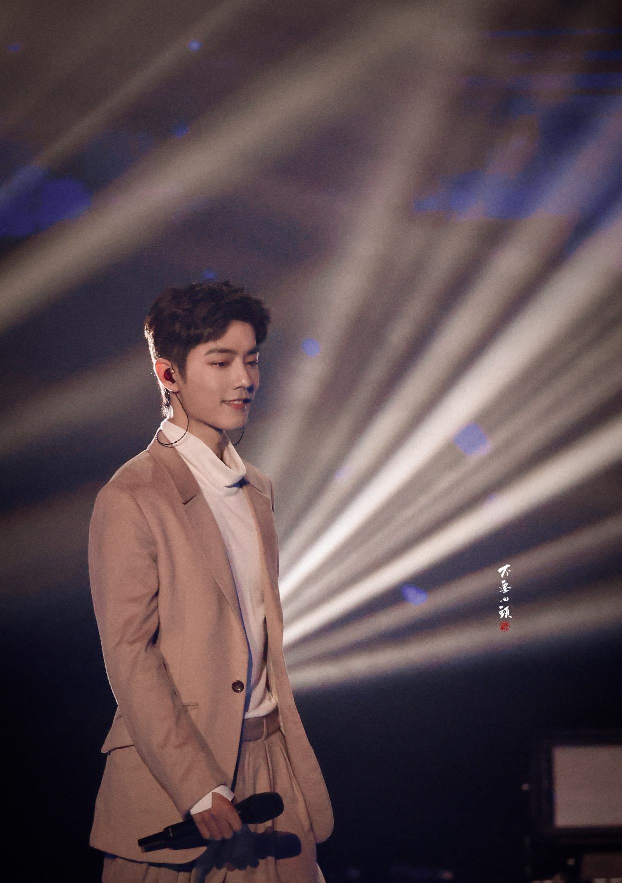 肖战|流量不是原罪,肖战的“顶流”是用五年时间演数十个角色走出来的