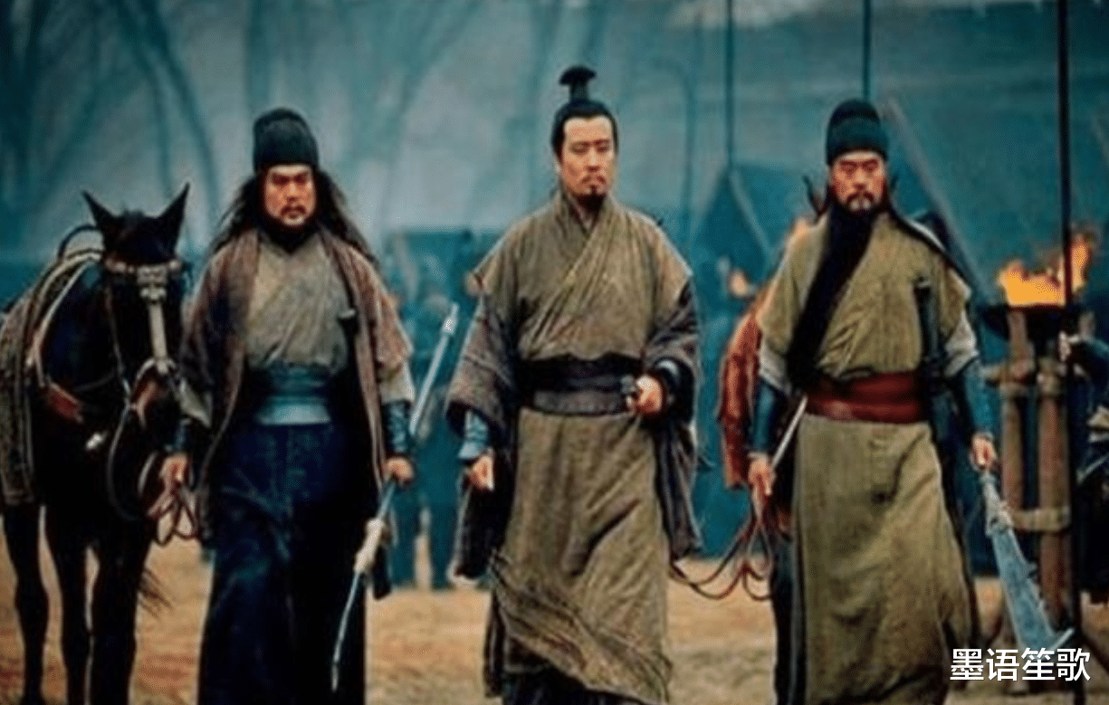 刘备|刘备得知张飞死讯，轻声讲了4字，诸葛亮才看清刘备的真面目