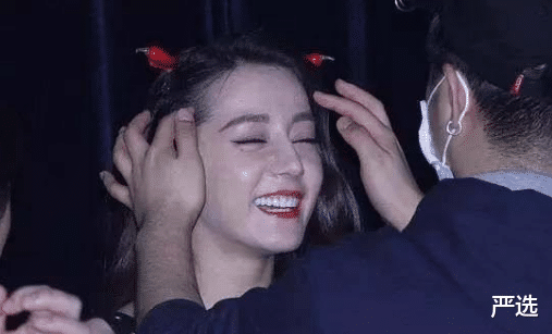 严选|有种“尴尬”叫生图曝光，高清镜头下的女星，卡粉斑驳太真实