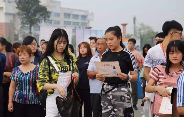 雪落无尘谈|各省高考生在本省就读率排名，江苏占75%，广东同学雷打不动