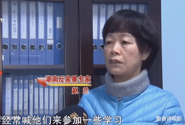 谢芳 这个小女孩真的太惨了！被亲生母亲虐待，全身伤痕！真实纪录片
