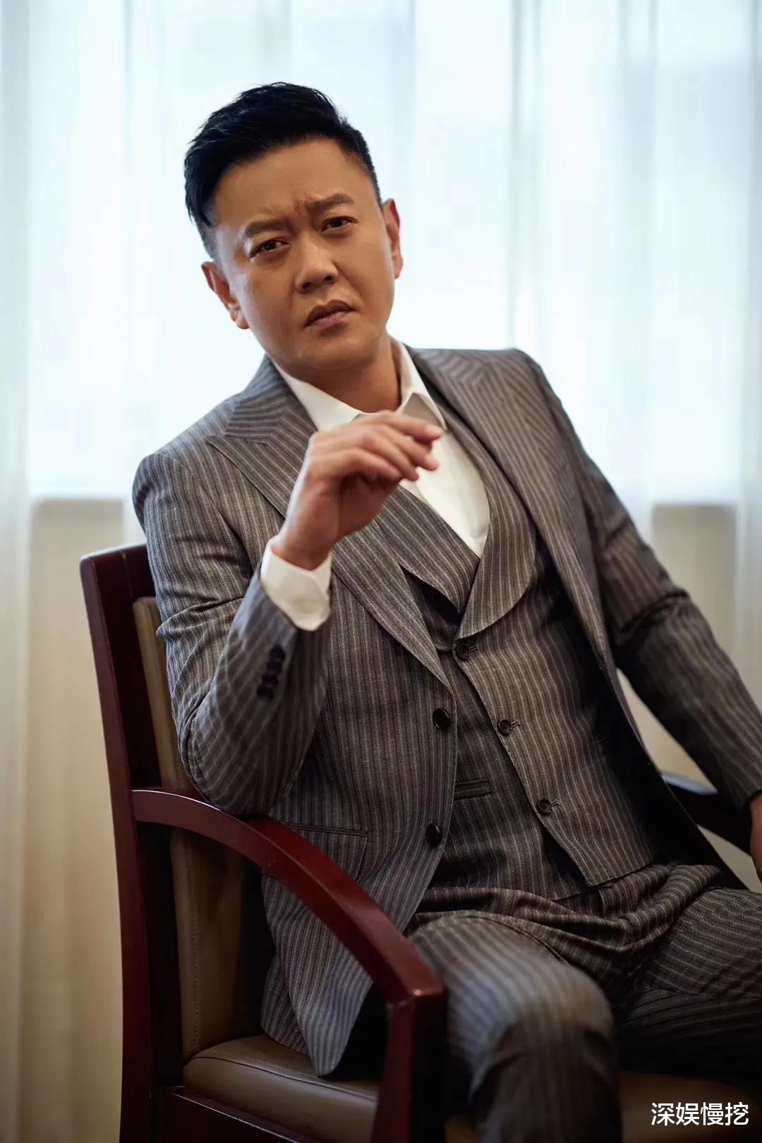 张嘉益|身价超百亿？偏爱与张嘉益合作，拍戏仅仅只是因为喜欢表演？