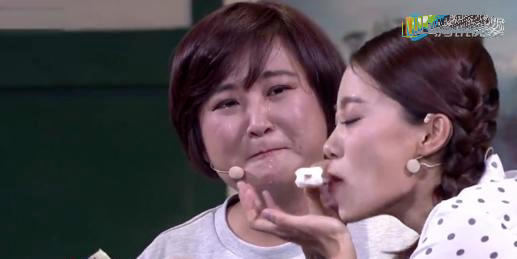 贾玲|39岁贾玲为戏减肥30斤，瘦身成功尖下巴亮眼，她还是以前那么可爱