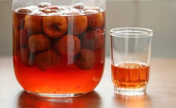 疾病|4种血液“稀释剂”被公布，白开水居末位，排“1位”的你估计想不到