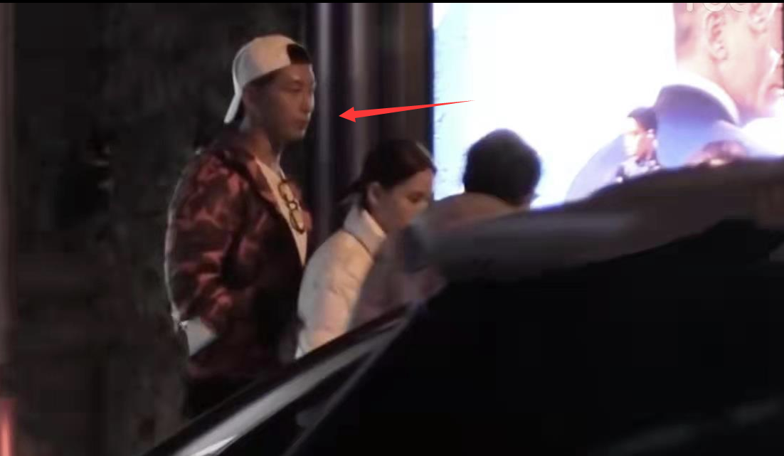 石原里美|豪门女婿无望？窦骁何超莲参加好友局显冷淡，女方走前一脸面愁