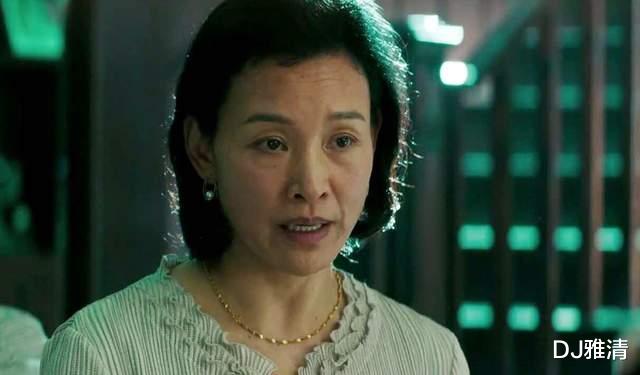 80年代|80年代十位清纯玉女明星，如今同演荧幕母亲，谁转型成功？谁仍在“装”？