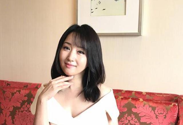 张柏芝|宁静：这是我18岁，张柏芝：这是我18岁，杨钰莹：麻烦让让