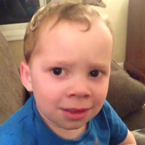 假笑男孩|11岁假笑男孩Gavin近况曝光,疑“假笑过度”留下后遗症