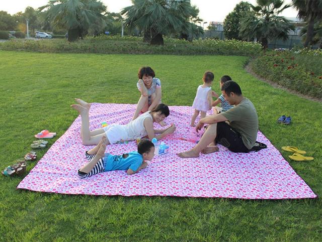 好物官|建议：跑长途别傻傻只带“手机”，汽车配上这3样车品，高级有面