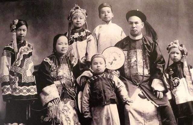 谭延闿|因是妾室，她在饭桌前站了24年，儿子科举及第后丈夫说：坐下吃吧