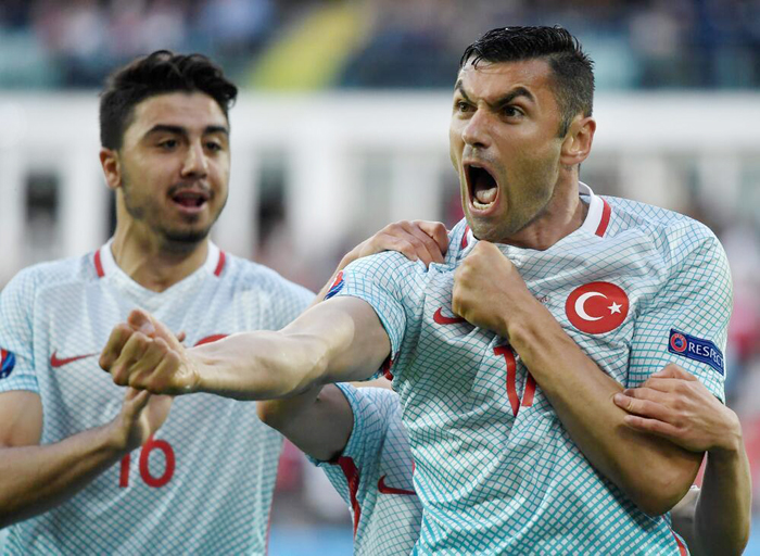 伊爾馬茲|35歲中超舊將法甲爆發！26場15球超越內馬爾，當年卻被足協“氣”走