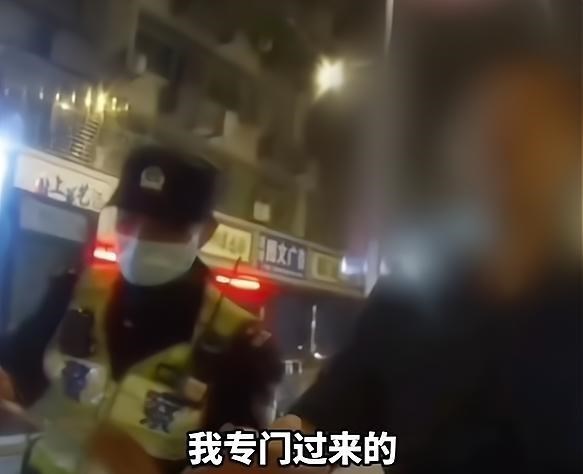 “你戴黑帽子,我戴绿帽子”湖北男子醉驾求自首:她八天夜不归宿
