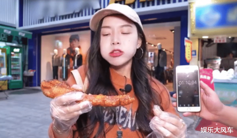 小贝|千万吃播小贝吃到险些昏厥，狂吃不止却骨瘦如柴，被网友质疑催吐