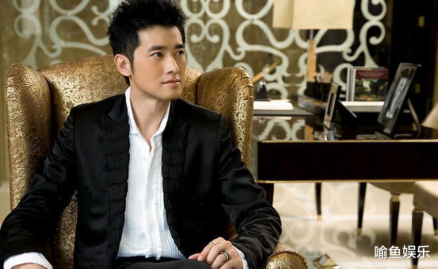 杀青|大陆早期古装美男，只服这5位，剑眉星目，各有千秋