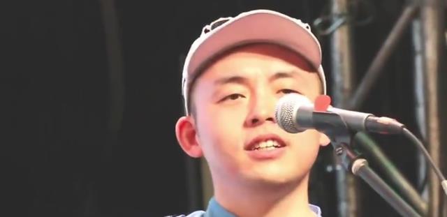 吕思清|周迅借歌单示爱卓越，将绯闻男友新歌单曲循环，依然爱得轰轰烈烈