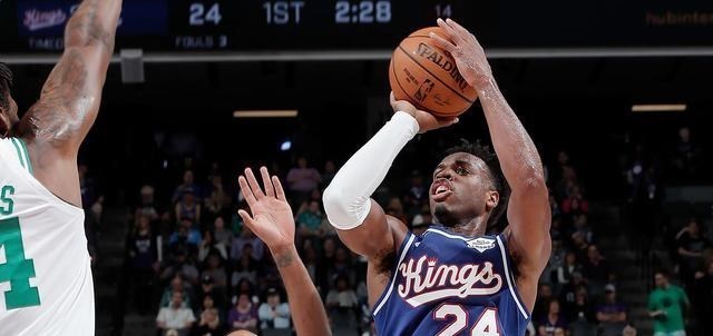 湖人队 5换2!湖人酝酿大交易,进退自如下将会改变NBA冠军走势