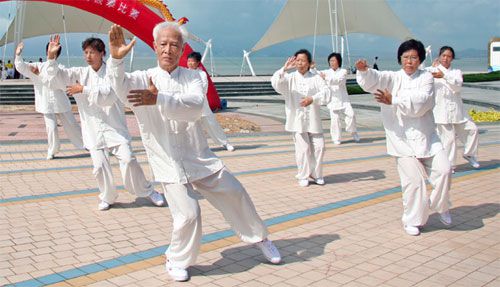 高血脂|高血脂的“源头”已发现，肥肉没上榜，第1名大家几乎每天都吃