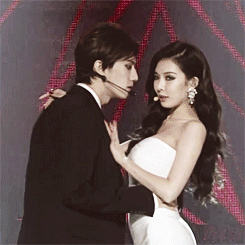 金泫雅|吃瓜！29岁女星秘密隐婚被爆？网友：不忍直视！