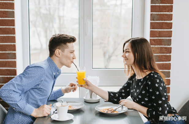 黑猫的心事啊|“怀孕也不嫁了”凤凰男用连环计欲零彩礼娶妻，不料女友霸气退婚