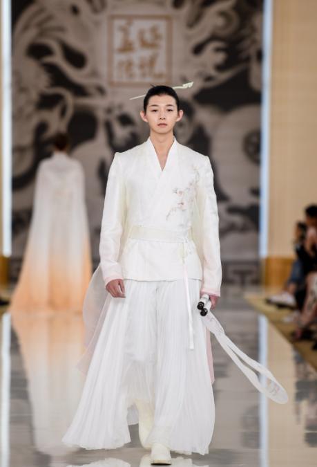 霍尊|霍尊的结局，已经写好了