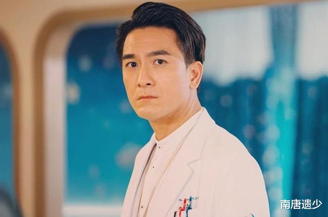 TVB|网友票选TVB视帝视后，陈展鹏被看扁三甲不入，钟嘉欣一骑绝尘