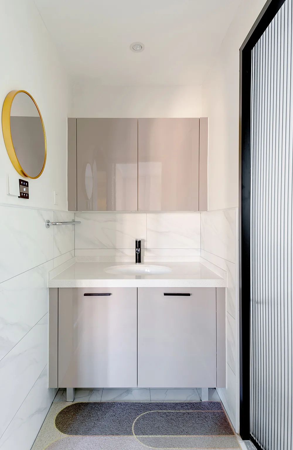 房子再小生活也要精致,看看这套58㎡小蜗居,堪称小户型的典范