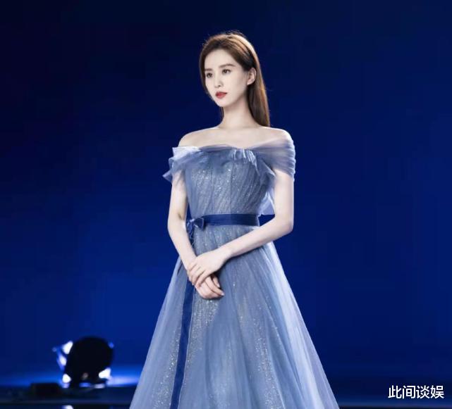 陈宝国|刘诗诗登上《时尚芭莎》闭年刊，baby新杂志封面返璞归真，妆容淡雅