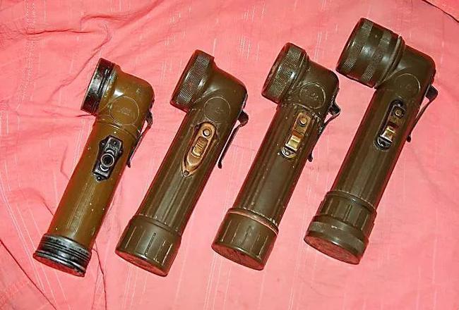 美军|除了武器 最能体现美军土豪身份的装备是什么 手表、电筒、打火机