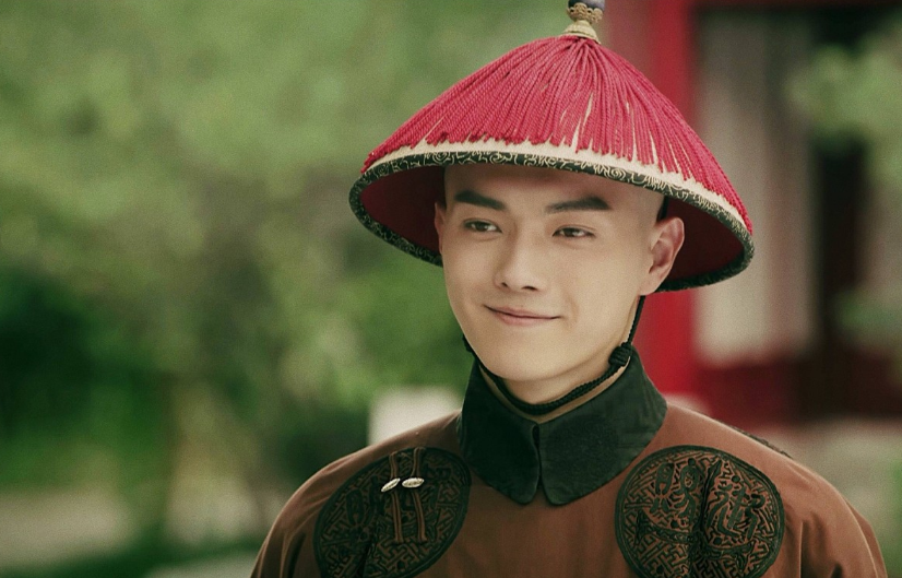 于正|于正的眼光有多毒？他当初签下的9位新人，2个小红4个走向国际