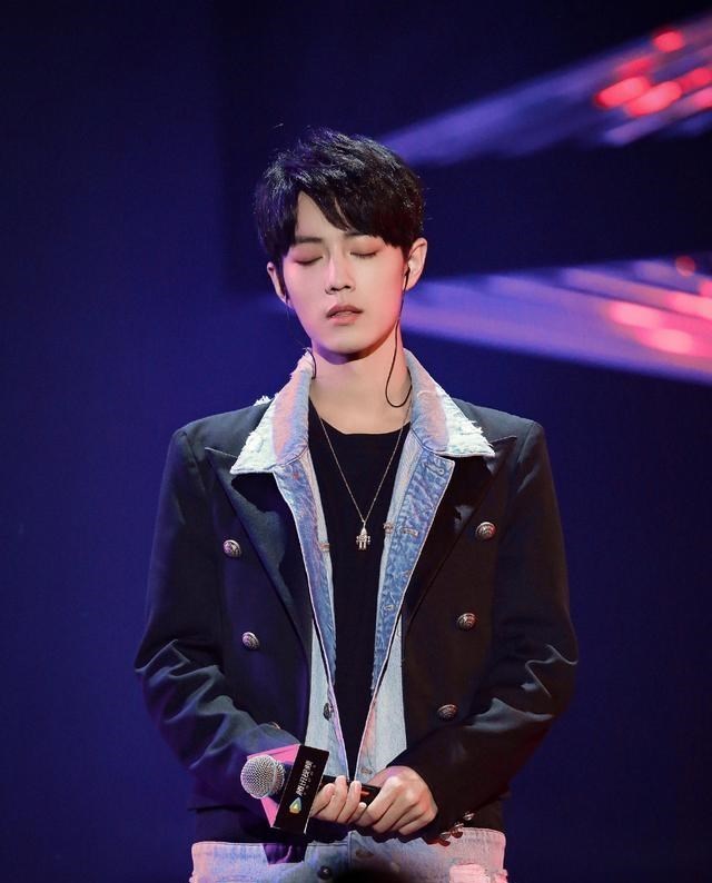 肖战|官方评选四大金曲人气王，肖战榜上有名，其余三位都是“大咖”