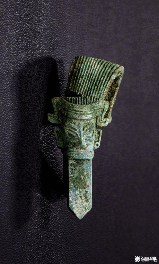 三星堆 金面具！金斧！金箔！三星堆又出土重磅文物，如此多黄金哪来的？