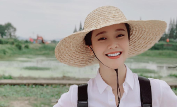 左小青|曾是体操冠军，被姜文力捧走红，圈内绯闻不断，如今43岁单身一人