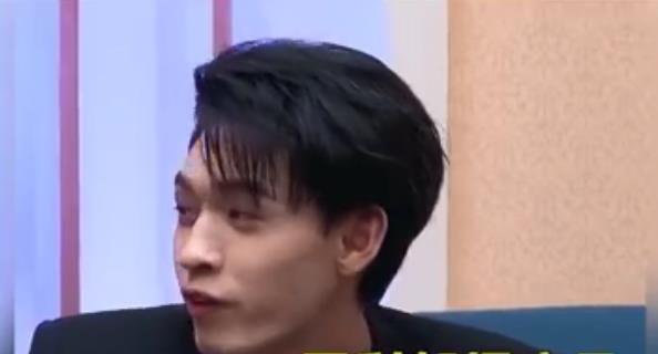 龚俊|《德云斗笑社》“最惨”的一期，秦霄贤受伤，孔云龙胳膊骨折