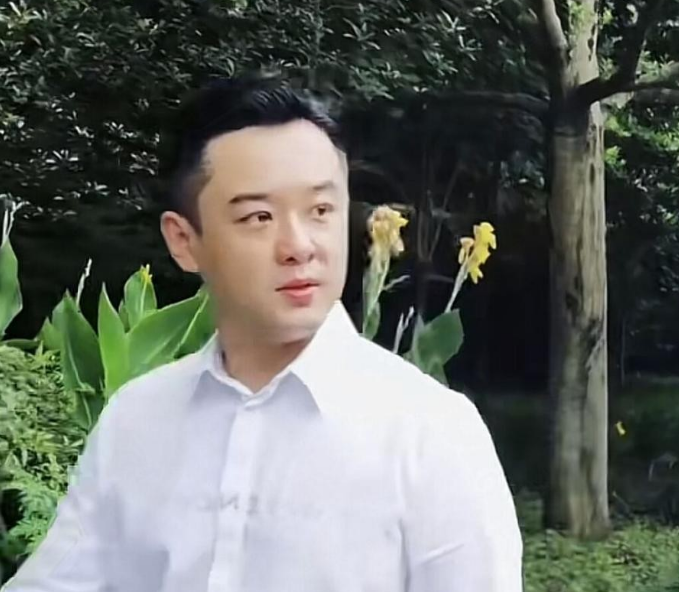 |39岁著名演员透露他要卷土重来! 5年没拍,有福体网友不敢认