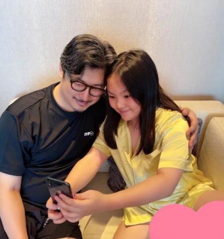 王诗龄|有种“整容”叫长大王诗龄，常因身材肥胖上热搜，如今瘦到难认出