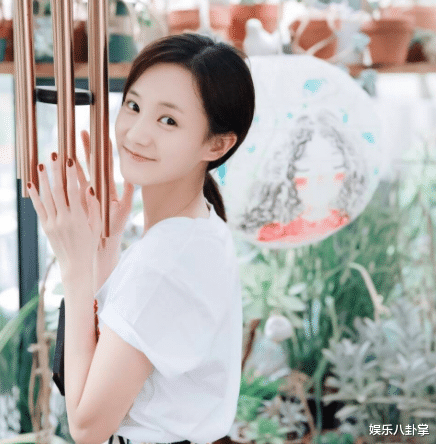 赵丽颖|曾是赵丽颖的替身，趁赵丽颖怀孕时疯狂接戏，今31岁比赵丽颖还红