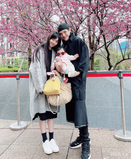 郭碧婷|美回颜值巅峰！郭碧婷产后复工首封曝光，纤腰长腿身材恢复完美