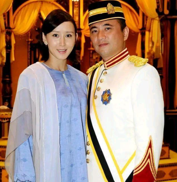 金球奖|为了让妻子睡个安稳觉，丈夫主动切掉器官，身价百亿却独宠她11年