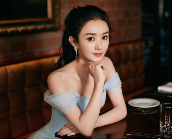 张雷阿女|赵丽颖盲目接不适合的角色,铺天盖地的营销,这是口碑下滑的原因