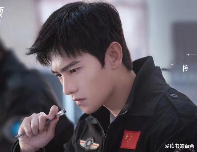 爱读书的百合|《你是我的荣耀》大结局：于途不与乔晶晶分享喜悦，是因为深爱