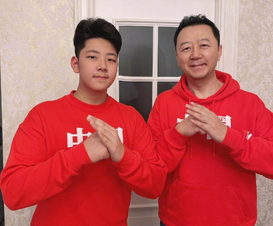|八年过去了，《爸爸去哪儿》中的5位萌娃大变样：家教真的很重要
