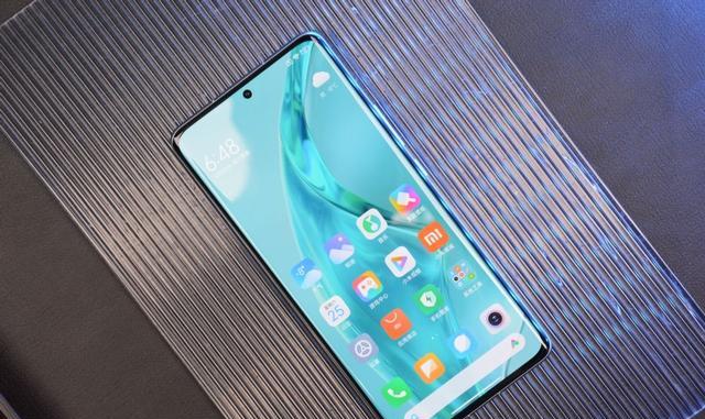 高通骁龙|跌至3699元！2K三星E5屏+120W闪充+独立显示芯片，对标小米12