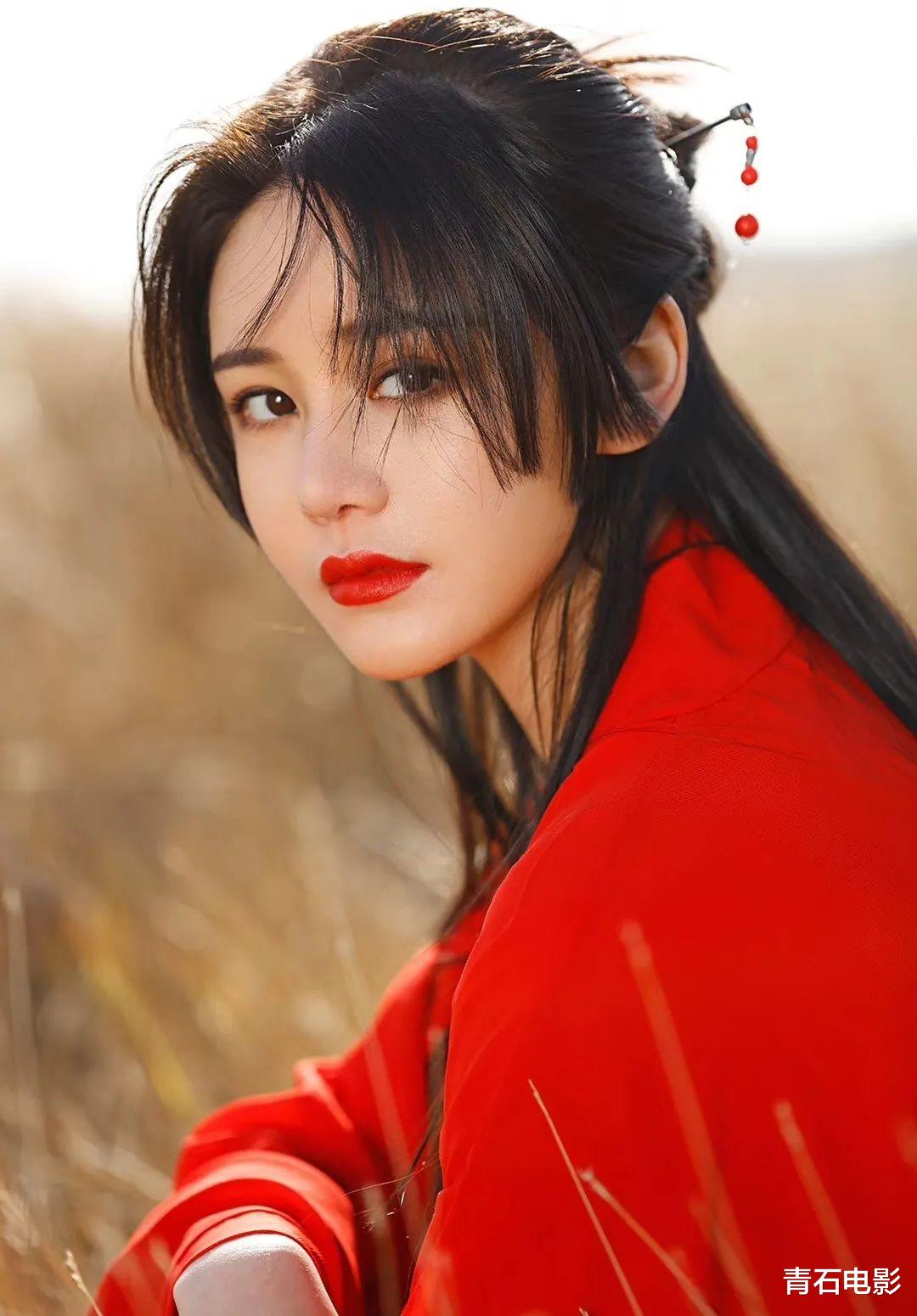 王晶|藏了2年，王晶口中“最灵气”的选角，彻底打碎我对小昭的幻想