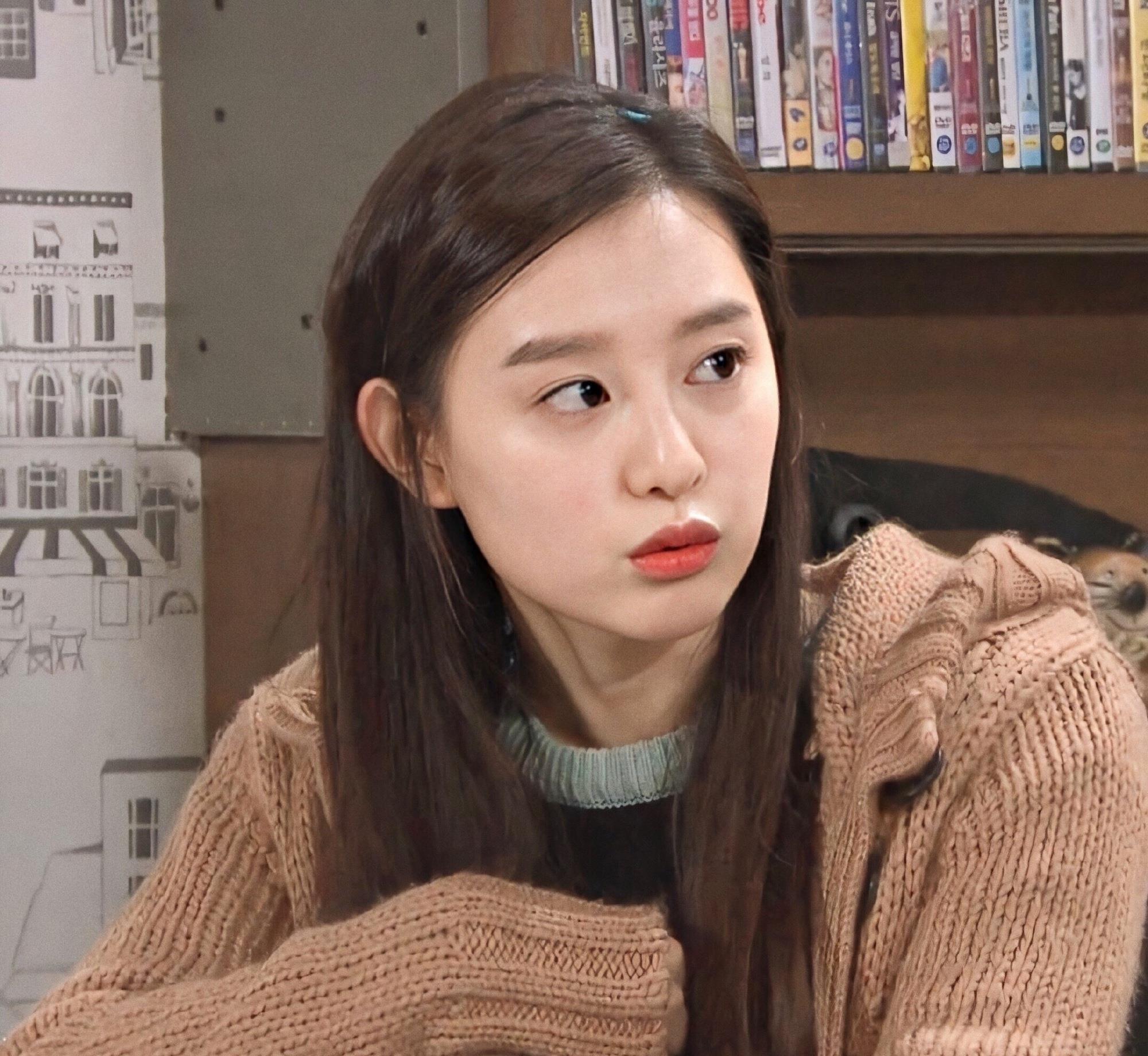 金智媛|比起她“老天赏饭吃”的演技，她的颜值才真的“开挂”了吧